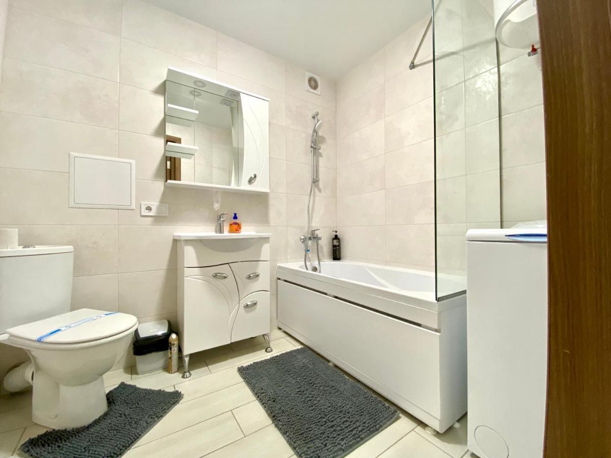 Apartpoltava Стильні 2-Кімн Апартаменти Біля Пд "Листопад" Закрита Парковка, Чек Прро Exterior foto